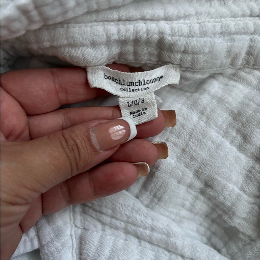 beachlunchlounge White Gauze Button-Down Shirt - Picture 4 of 5